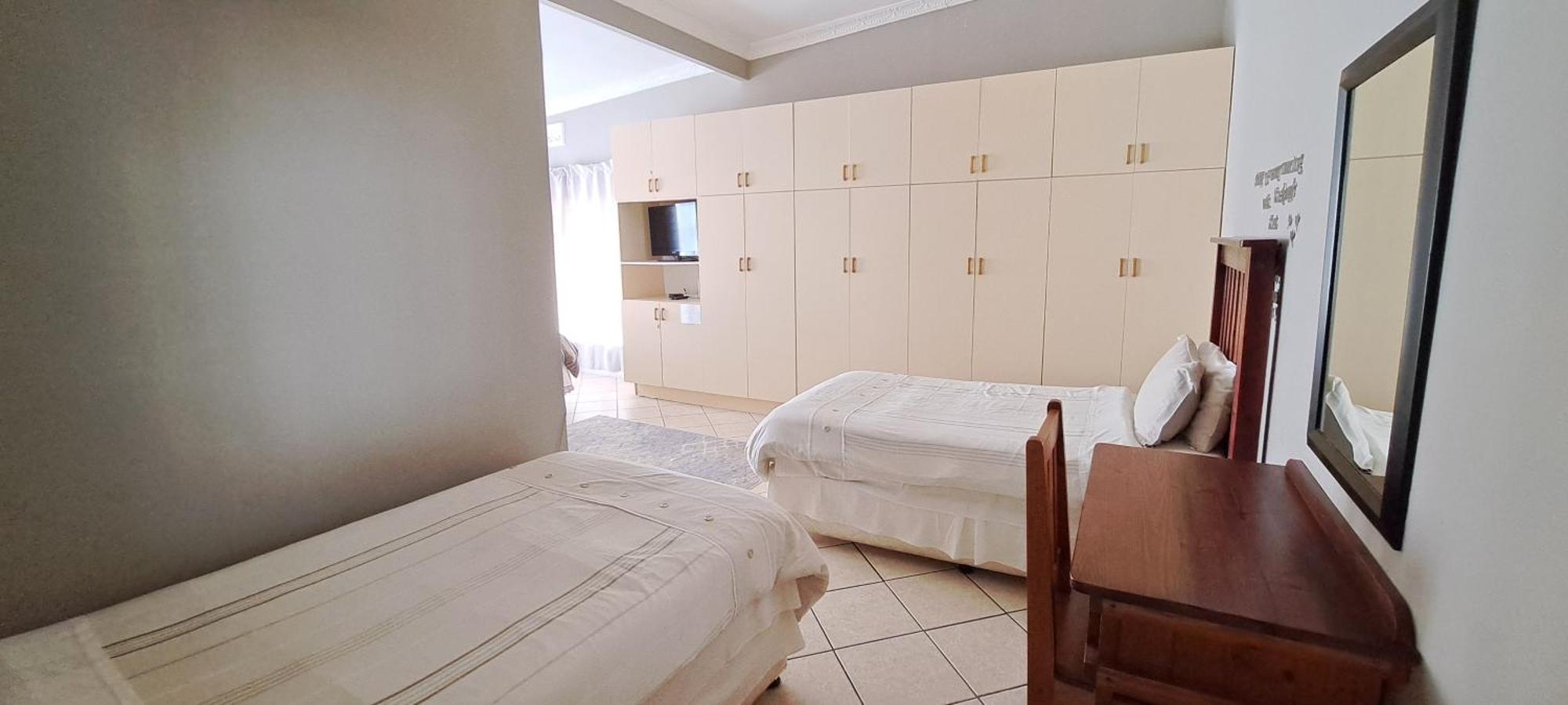 Raston Guest House Lambert's Bay Phòng bức ảnh